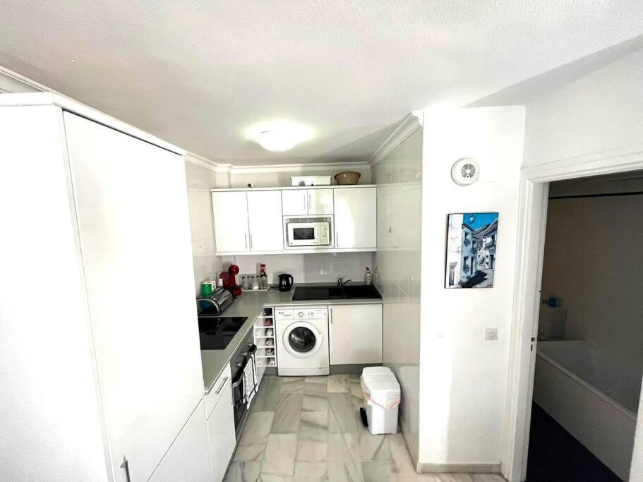 1 Bed With Mountain Views Apartment Benalmadena